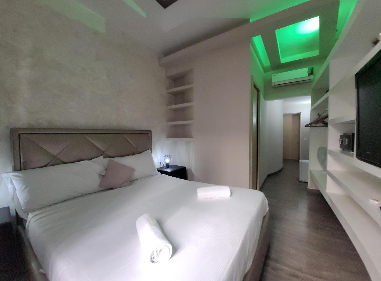 Romantic Dreams Sistina Guest House ภายนอก รูปภาพ